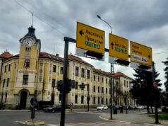 Novi putokazi na raskrsnici kod Suda Zamena tabli