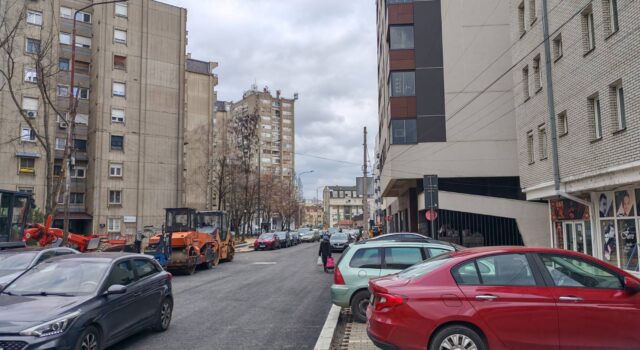 Radovi na završnom asfaltiranju u ulici Vojvode Tankosića od ponedeljka Asfaltiranje Vojvode Tankosića