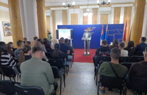 Mladi iz Niša i Sjenice grade poverenje i ruše predrasude kroz projekat POMAK Dušan Ćirać pozdravna reč dobrodošlice