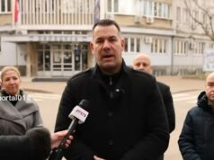 SNS optužuje dr Milića da je na njegovoj klinici doktor iz Nemačke operisao bez dozvole Marija Pajević, Miloš Gocić, Miloš Sekulić, Boris Đinđić Press SNS