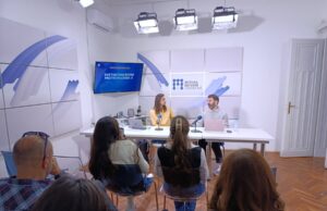 Svetski dan borbe protiv side: Savremena terapija pruža kvalitetan život, ali stigma i dalje prisutna Obeležen Svetski dan borbe protiv side