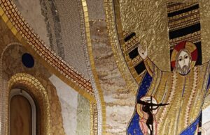 GO Medijana: srećan i blagosloven Božić! Ponoćna misa u katoličkoj crkvi Uzvišenja Svetog križa u Nišu