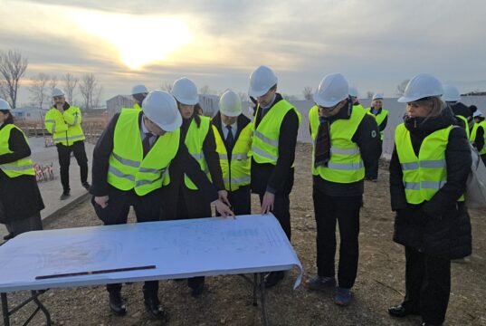 Ambasador EU u Nišu obišao radove na postrojenju za prečišćavanje otpadnih voda. Ministarka Pavkov: Projekat gotov u 2027. Radovi na postrojenju za prečišćavanje otpadnih voda