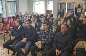 Zoran Tuta Živković izabran za počasnog građanina Palilule Sednica GO Palilula Niš