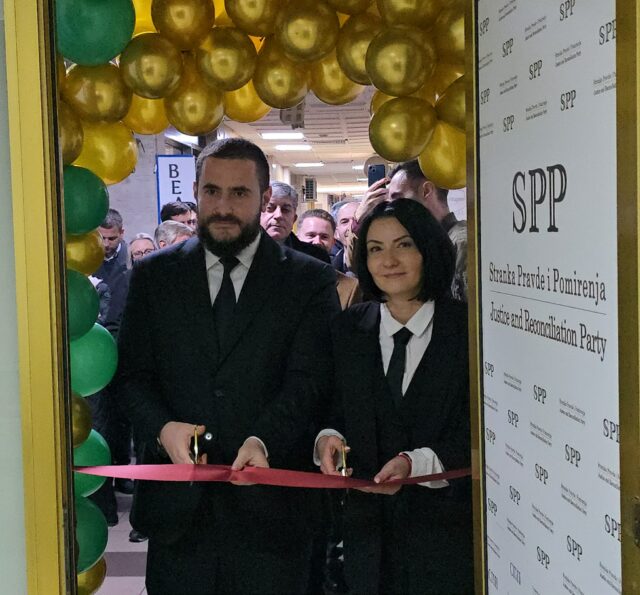 Usame Zukorlić i Milena Lazarević