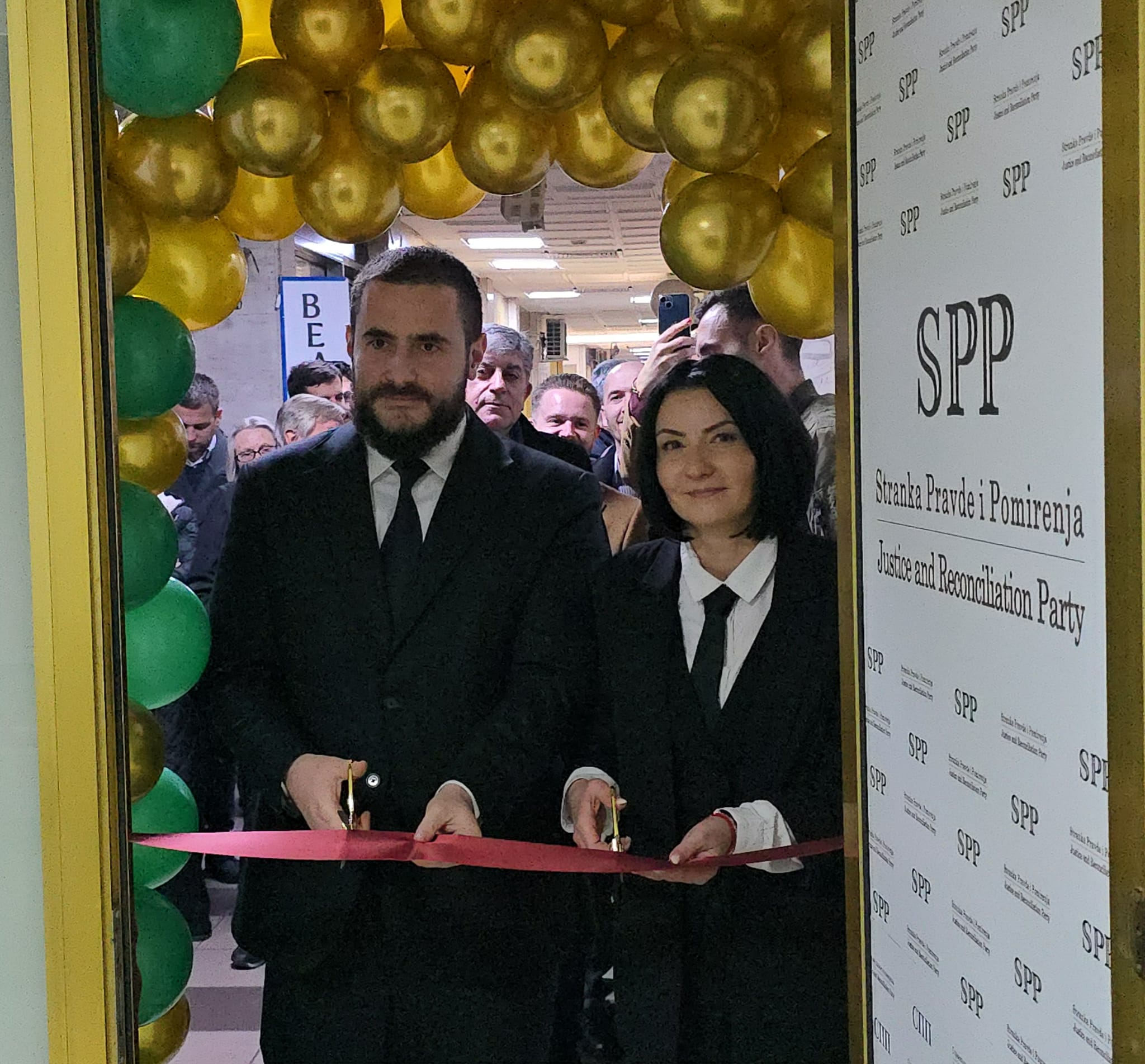 Usame Zukorlić i Milena Lazarević Usame Zukorlić i Milena Lazarević