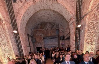 Predstavnici Grada Niša na zasedanju Međunarodnog saveta za kulturno nasleđe u Moskvi Zasedanje Međunarodnog saveta za kulturno nasleđe u Moskvi