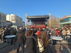 Zimska bajka počela u Nišu: Praznični program na tri lokacije u centru grada Zimska bajka 2025