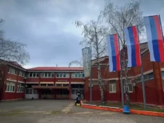 Pokret za narod i državu Niš nastavlja humanitarnu misiju u OŠ „Sveti Sava“ Humanitarna misija u OŠ Sveti Sava