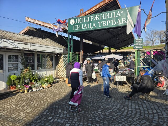 JKP Tržnica pijaca Tvrđava