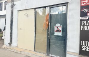Ignorisao zabranu inspekcije, skidao traku i nastavljao gradnju, pa priveden Lokal u ulici Nikole Pašića
