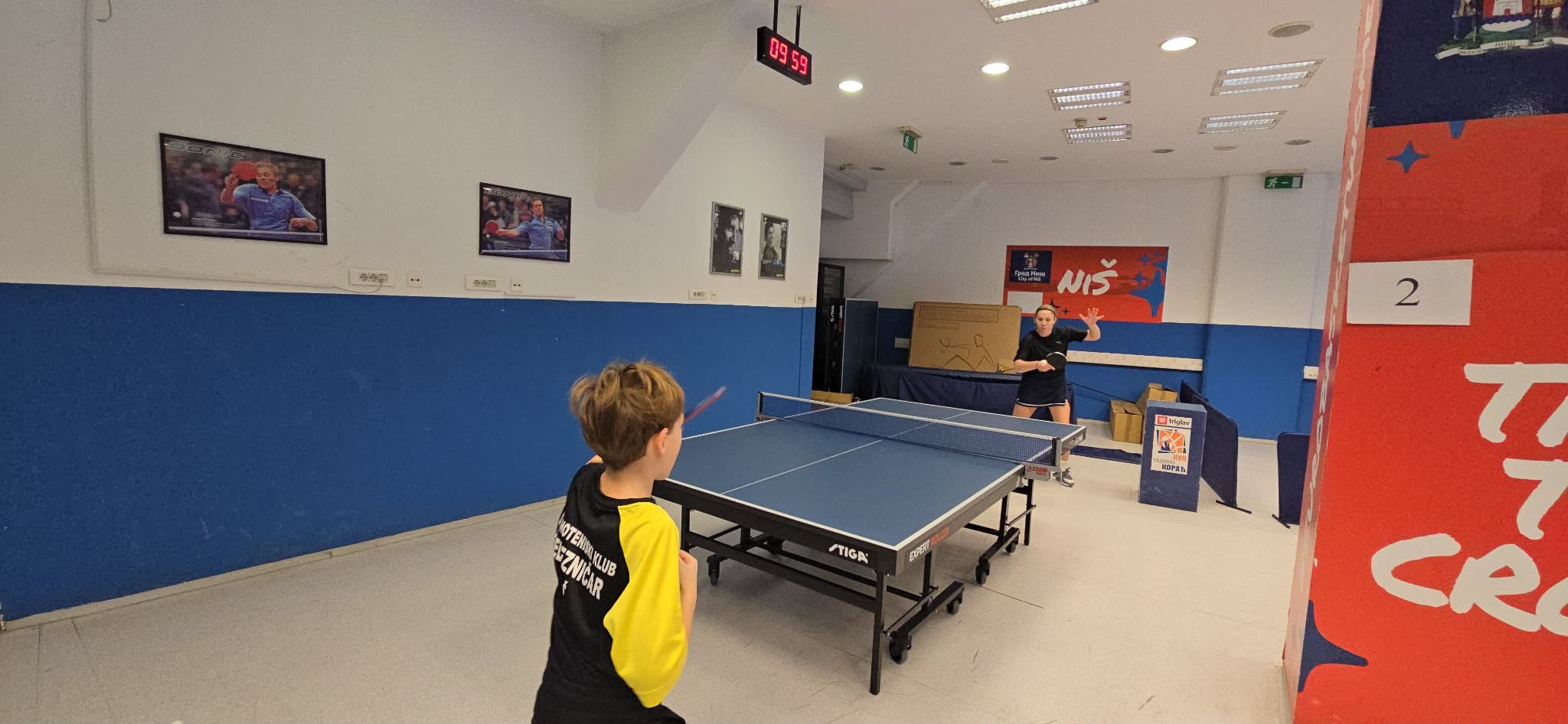 Škola stonog tenisa Škola stonog tenisa