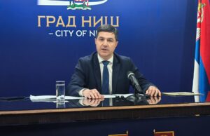 Pavlović: Zarade direktora javnih preduzeća nisu povećane