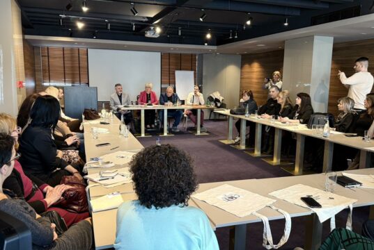 Održana konferencija o govoru mržnje u Nišu: „Samo zajedno možemo da se borimo protiv diskriminacije” Održana konferencija o govoru mržnje u Nišu