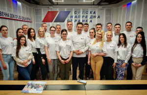 Doktore Miliću, je l Vas Baron zarazio „baronisanjem“, pa obmanjujete javnost? Omladina Srpske napredne stranke u Nišu