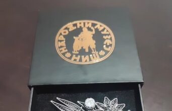 Poklon sa pričom za 8. mart: Replike nakita iz zbirki Narodnog muzeja Niš Poklon sa pričom za 8. mart