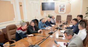 Nedovršena kanalizacija u Popovcu ulazi u projektovanje Razgovor sa meštanima Popovca u Gradskoj kući