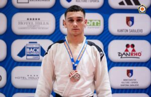 Još jedna velika medalja za Kinezis: Veljko Simić bronzani na Evropskom kupu Veljko Simić bronzana medalja