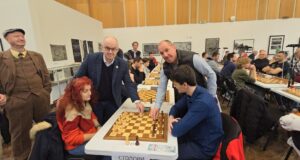 Rekordan broj učesnika na „Trofeju Niša”: skoro 500 šahista nadmetalo se u Oficirskom domu Andrija Jorgić i Milan Milanov