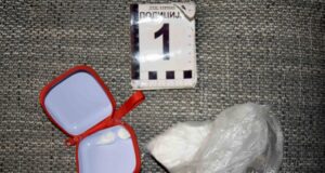 Uhapšen Nišlija zbog sumnje na prodaju droge, policija pronašla kokain i marihuanu Kokain