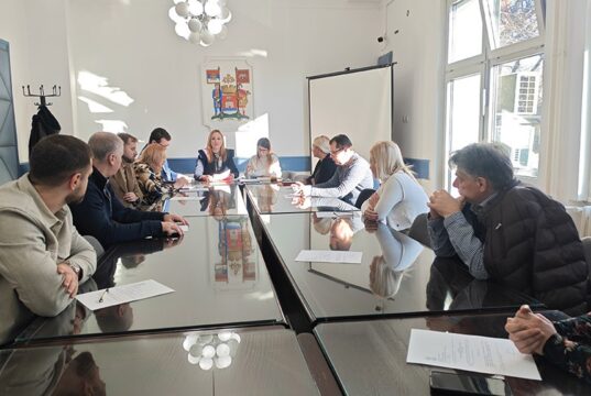 Usvojen Predlog izjave o poštovanju odredbi Etičkog kodeksa ponašanja funkcionera Komisije za praćenje primene Etičkog kodeksa