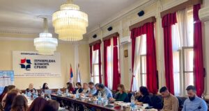 Unapređenje položaja sezonskih radnika zahteva jaču primenu propisa i bolju informisanost Konferencija Rad pod suncem prava i iskustva sezonskih radnika