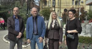 Majka ubijenog dečaka dala svoj iskaz: „Osećala sam se kao da se postupak vodi protiv nas” Majka ubijenog dečaka dala svoj iskaz