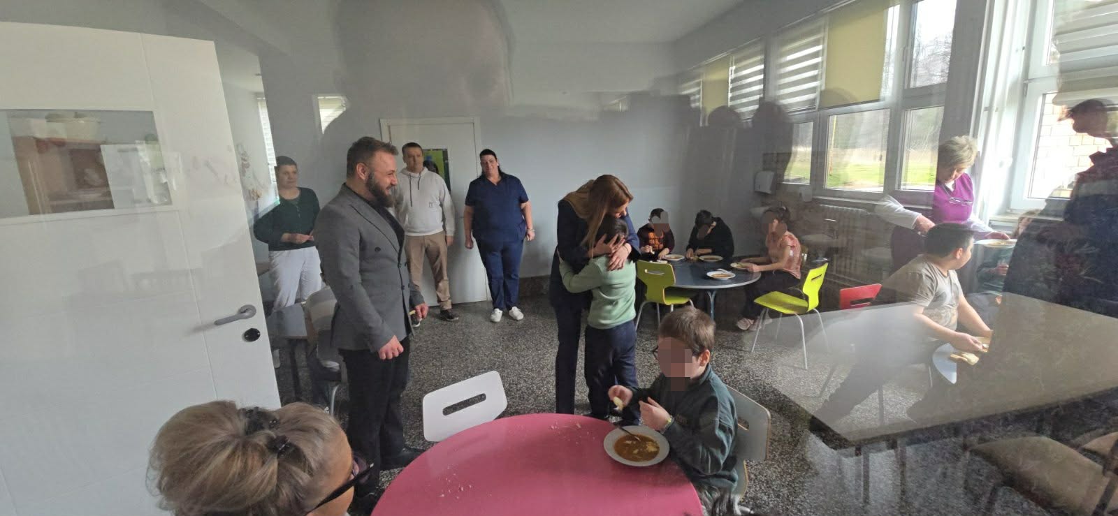 Ministarka Đurđević Stamenkovski obišla Specijalnu školu Bubanj Ministarka Đurđević Stamenkovski obišla Specijalnu školu Bubanj