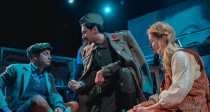 Odložena premijera predstave „Uloga moje porodice u svetskoj revoluciji” Premijera predstave Uloga moje porodice u svetskoj revoluciji