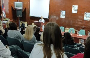 Podrška deci počinje u porodici: Niš pomaže razvoju mreže ranih intervencija Sastanak posvećen unapređenju saradnje i razmeni iskustava u okviru programa porodično orijentisanih ranih intervencija