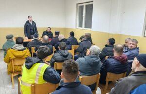 Direktnim razgovorom do rešenja: Sastanak sa meštanima Paligraca o komunalnim problemima Sastanak sa meštanima Paligraca