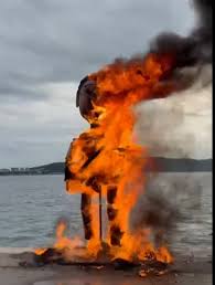 Spaljivanje Vučića u Hrvackoj