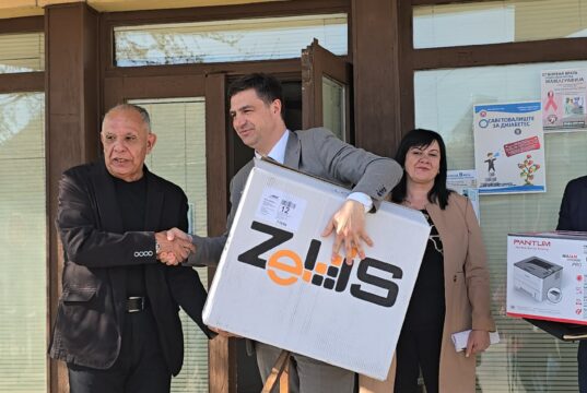 Seoske ambulante Doma zdravlja Niš dobile 24 nova računara Uručnje računarske opreme i štampača