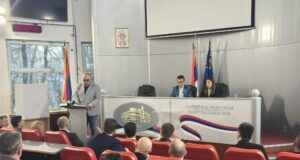 Novaković podneo ostavku i na mestu odbornika. SNS: Presuda nije dostavljena, opozicija izaziva paniku prof. dr Igor Novaković