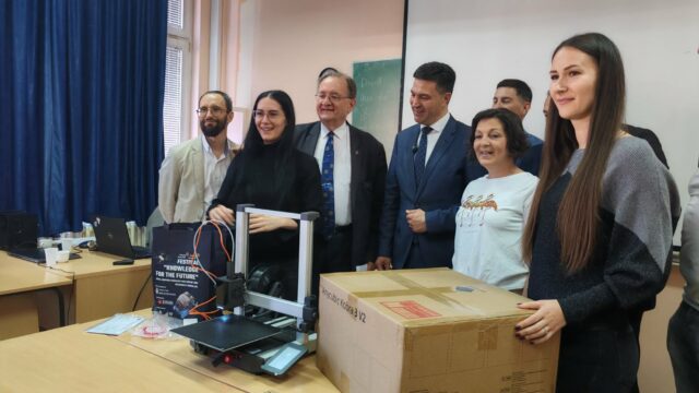 3D štampače za izradu igračaka za NURDOR