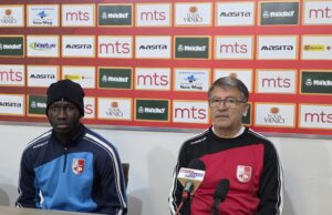 Radnički nastavlja borbu za plej-of: Na Čair dolazi OFK Beograd Frenk Kanute i Takis Lemonis