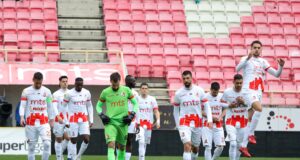 Radnički poražen od OFK Beograda Fudbaleri Radnički Niš