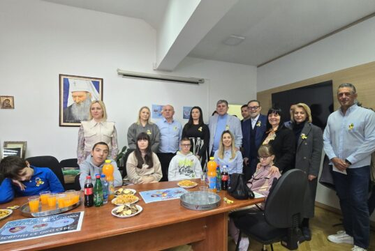 Osvrni se oko sebe: GO Palilula obeležila Međunarodni dan autizma uz podršku školama GO Palilula obeležila Međunarodni dan autizma