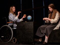 Učešće Pozorište lutaka na Drugom festivalu pozorišta za decu i mlade „Pajče“ u Vranju Ansambl Pozorišta lutaka putuje u Vranje, gde će sa predstavom „Hajdi“ učestvovati na Drugom festivalu pozorišta za decu i mlade „Pajče“. Pored niškog Pozorišta lutaka, u takmičarskom programu festivala nastupaju i pozorišta iz Kruševca, Kraljeva, Leskovca i Prištine. Pozorište lutaka Niš nastupa u ponedeljak 27. aprila u 16.30 i 19.00 časova u vranjskom Pozorištu „Bora Stanković“. Predstavu „Hajdi“ režirao je Predrag Stojmenović, a uloge tumače: Milica Mitić, Dejan Gocić, Jovan Stanković, Nikolija Tričković, Tatjana Milenković, Slobodan Miljković, Jelena Đorđević i Hadži Stanislava Joković. Ovo će biti prvo festivalsko izvođenje ove predstave nakon premijere koja je održana 12. februara, a naredno će biti već u maju, u okviru takmičarskog programa Dvanaestog festivala dječije umejtnosti u Sarajevu. Hajdi