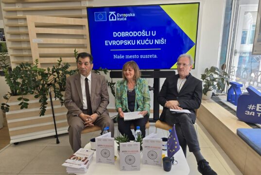 Petrušić, Todorović i Balić: Obrazovanje, zakon i institucije ključ za borbu protiv diskriminacije Roma