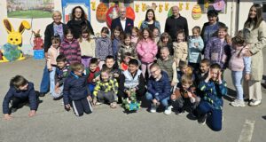 Veliki četvrtak u znaku dečjeg osmeha i tradicije u GO Crveni Krst Manifestacija Veliki četvrtak GO Crveni Krst