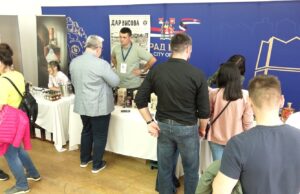 Merak i ja: Održan prvi festival rakije u Nišu Nais rakija fest