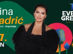 Nina Badrić krajem juna na Letnjoj pozornici Nina Badrić