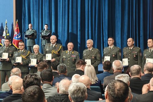 Obeležen Dan Vojske Srbije u Nišu Obeležen Dan Vojske Srbije u Nišu