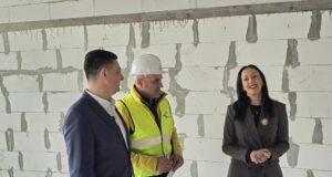 Pavlović: Novi vrtić u Čairu počinje sa radom u avgustu, mesta za 250 mališana Obilazak radova na novom vrtiću u Čairu