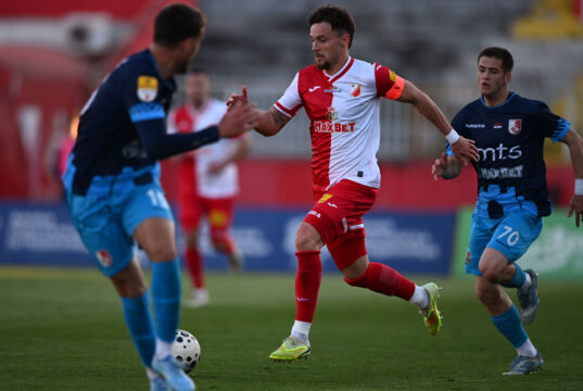 Radnički poražen od Vojvodine Radnički Niš vs Vojvodina