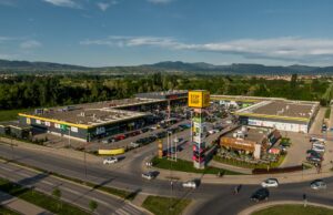 Ritejl park STOP SHOP u Nišu ovog vikenda obeležava 10 godina rada! STOP SHOP u Nišu