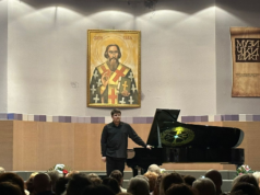 Mladi svetski virtuoz u Svetosavskom domu: Davidčenko priredio veče za pamćenje