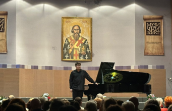 Mladi svetski virtuoz u Svetosavskom domu: Davidčenko priredio veče za pamćenje