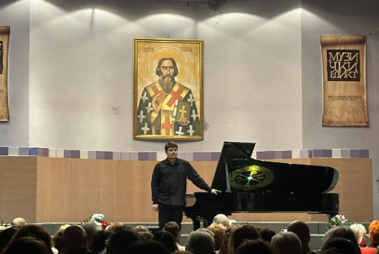 Mladi svetski virtuoz u Svetosavskom domu: Davidčenko priredio veče za pamćenje